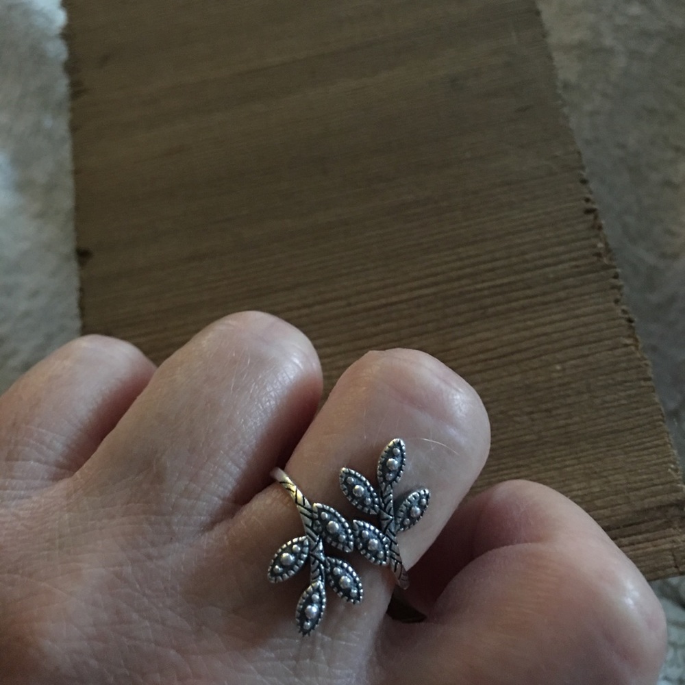 Sterling silver Bali ring